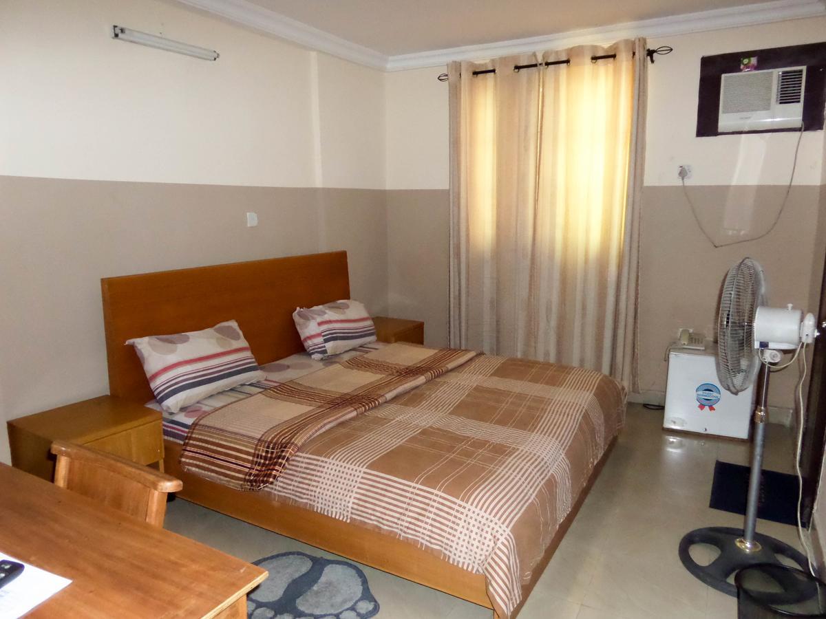 Wonder King Hotel Lagos Ngoại thất bức ảnh
