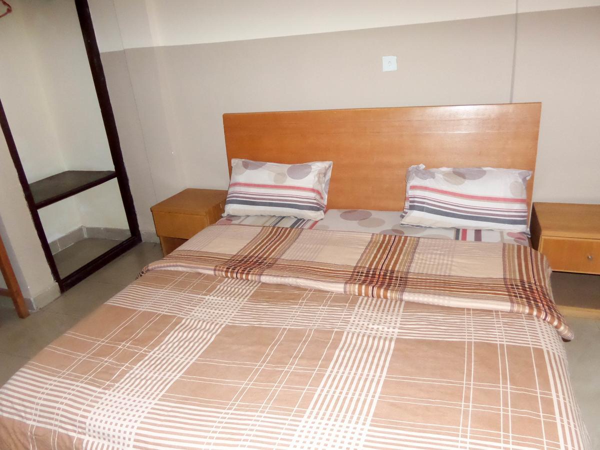 Wonder King Hotel Lagos Phòng bức ảnh